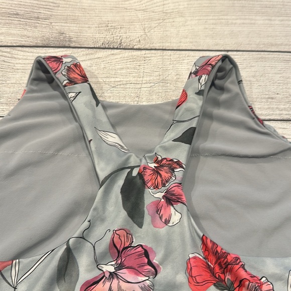 Women’s Athleta floral print Conscious Crop size 2X - Picture 9 of 14